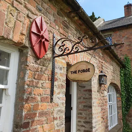 Holiday home Newly Refurbished Self-catering Sleeping 6