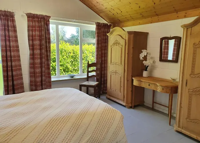 Newly Refurbished Self-catering Sleeping 6 *