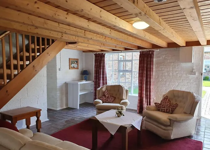 Newly Refurbished Self-catering Sleeping 6 Дом отдыха